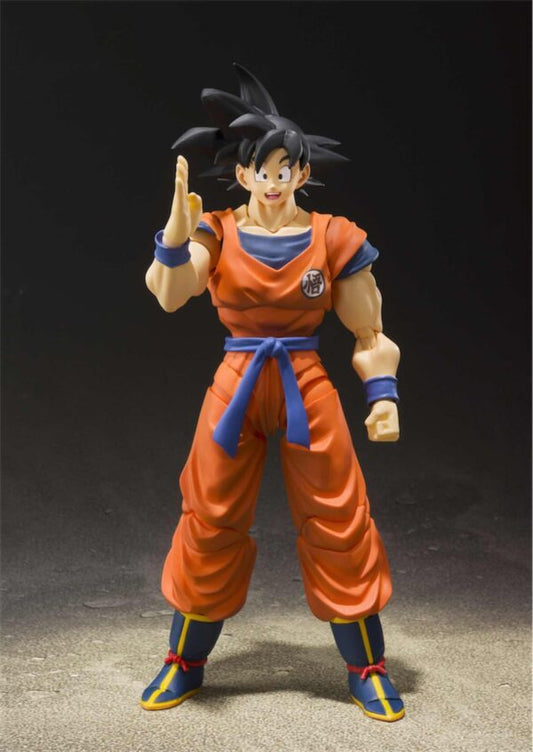 Figura Bandai S.H.Figuarts - Son Goku Raised On Earth - Vista de perfil y caja