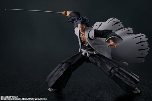 Figura Bandai S.H.Figuarts - Kenpachi Zaraki Bleach (The Thousand Year Blood War) - Vista de perfil y caja