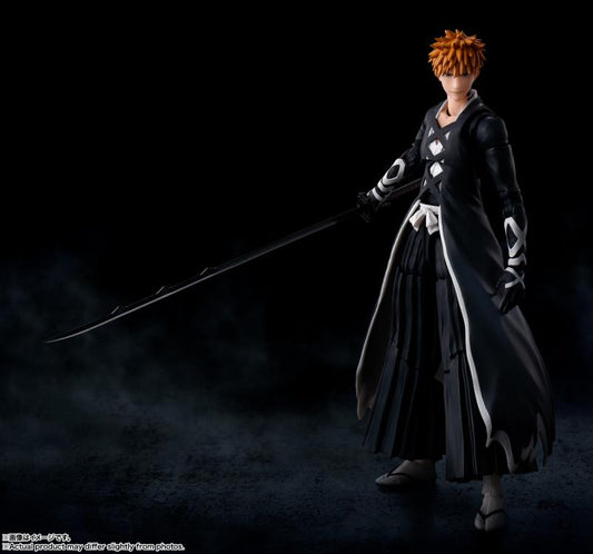 Figura Bandai S.H.Figuarts - Ichigo Kurosaki Bleach ( Bankai Tensazangetsu) - Vista de perfil y caja