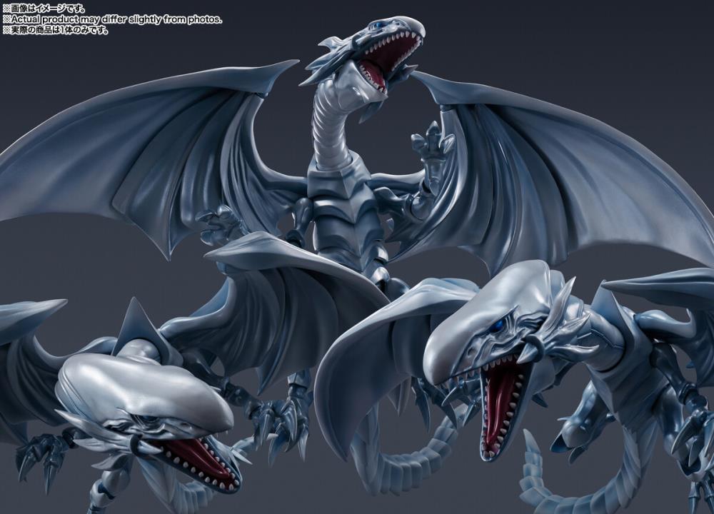 BLUE EYES WHITE DRAGON YU-GI-OH S.H. MONSTERARTS