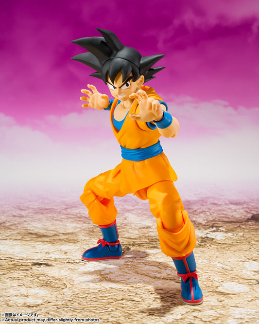 Figura Bandai S.H.Figuarts - Son Goku Daima - Vista de perfil y caja