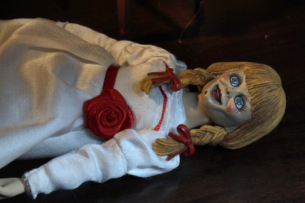 ANNABELLE-THE CONJURING UNIVERSE- NECA