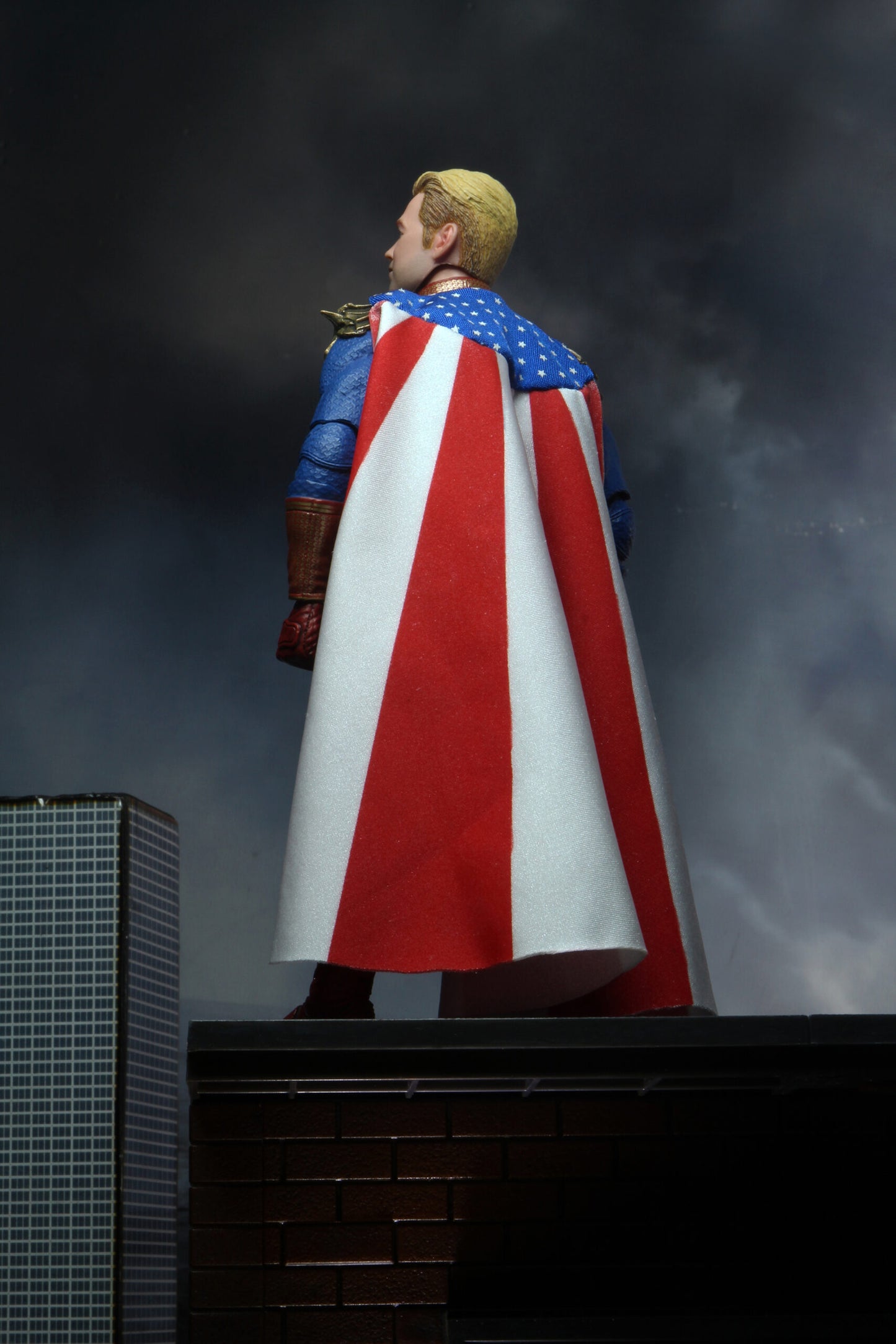 ULTIMATE HOMELANDER  - THE BOYS - NECA