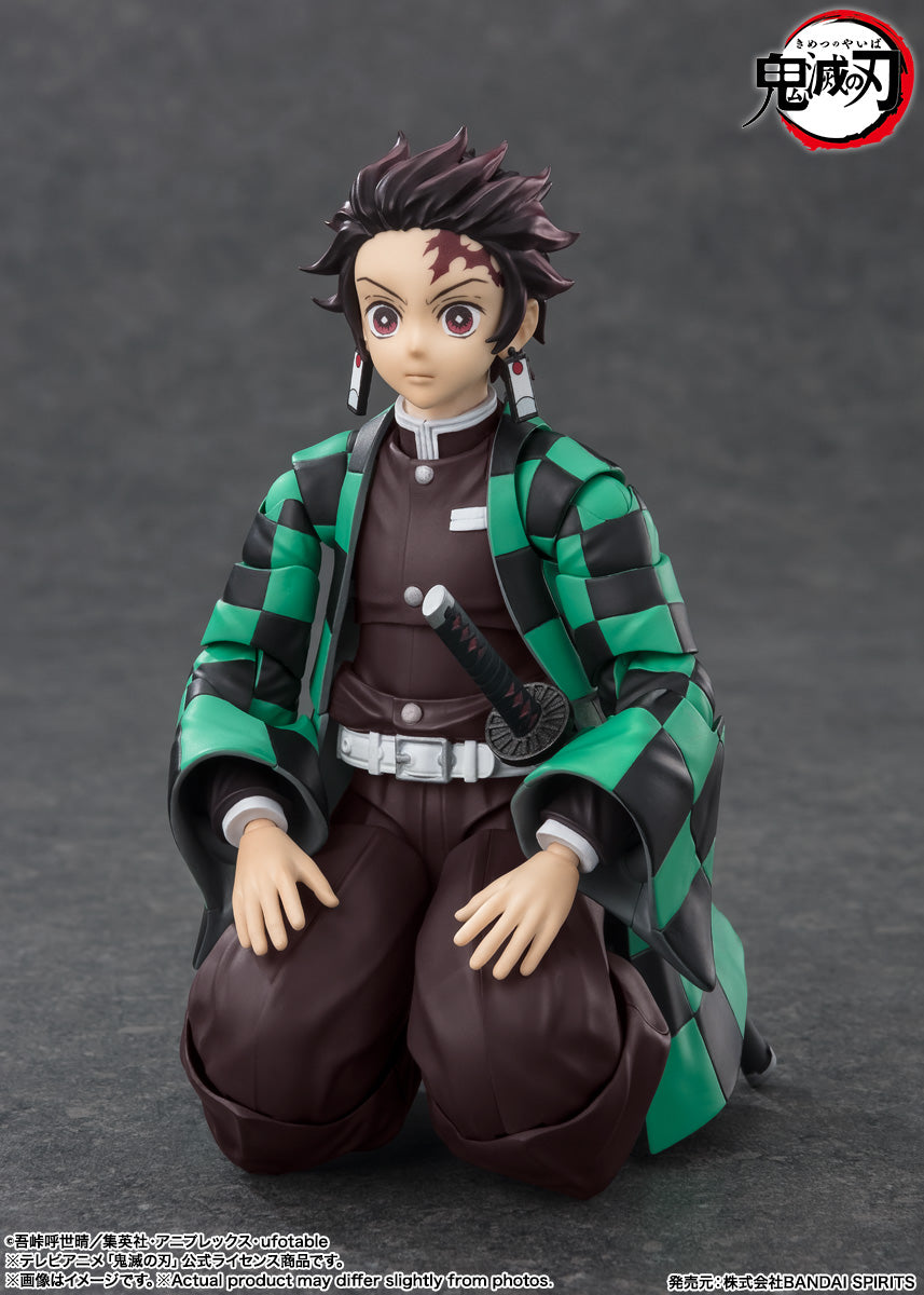 TANJIRO KAMADO DEMON SLAYER S.H. FIGUARTS