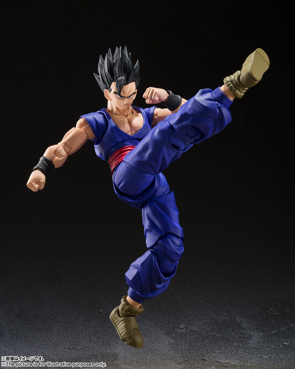 ULTIMATE SON GOHAN SUPER HERO SH FIGUARTS