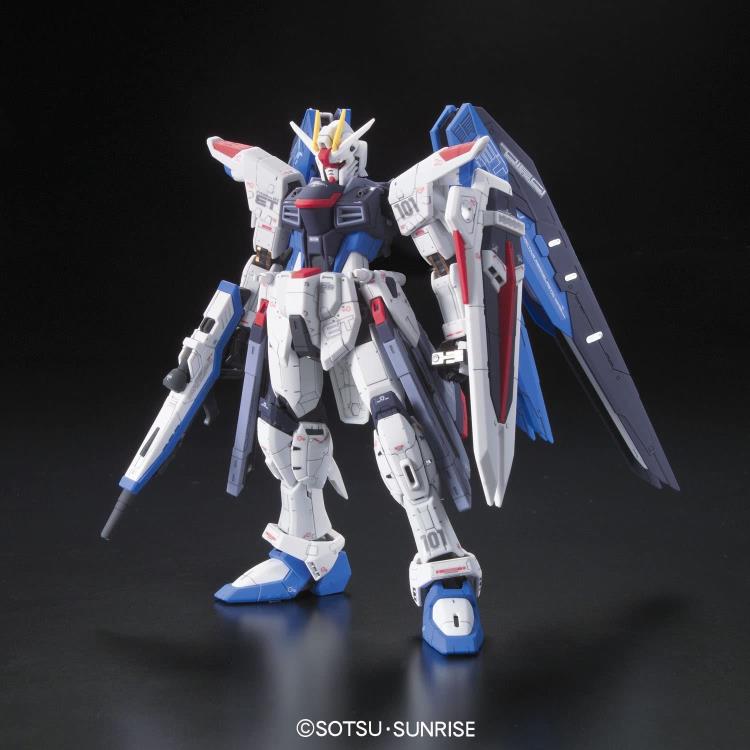 FREEDOM GUNDAM RG 1/144 MODEL KIT