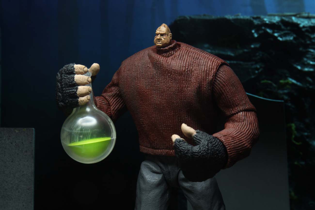 PUPPET MASTER ULTIMATE TUNNELER & PINHEAD - NECA