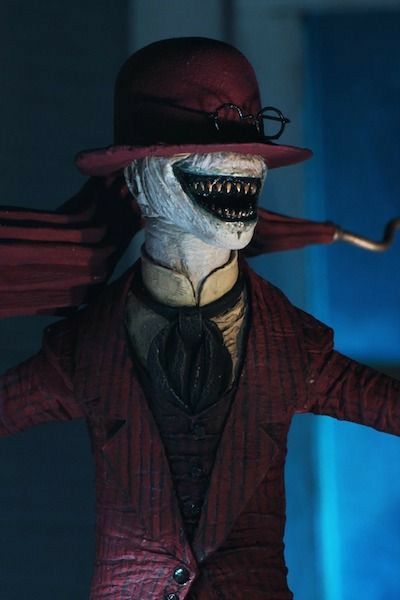 EL HOMBRE TORCIDO (Crooked Man) - EL CONJURO