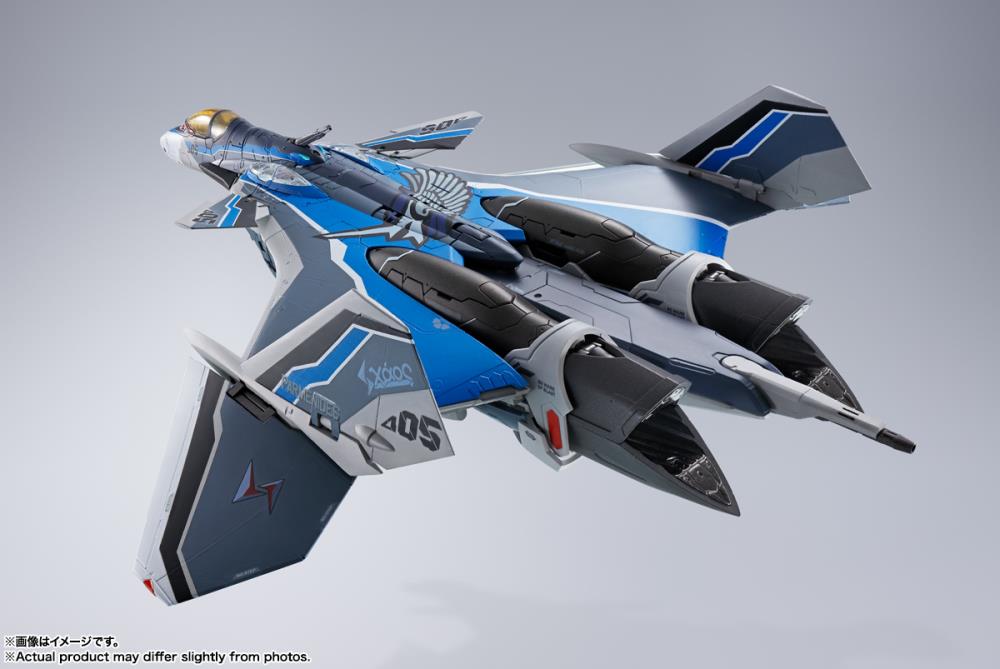 KAIROS PLUS VF-31AX DX CHOGOKIN MACROSS DELTA