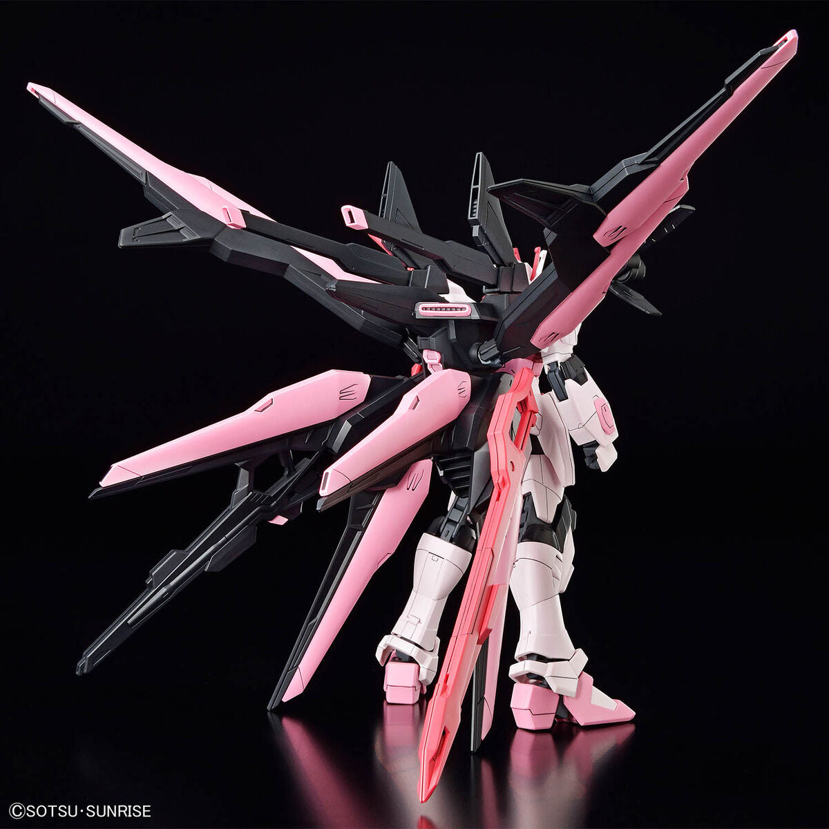 GUNDAM PERFECT STRIKE FREEDOM ROUGE HG 1/144 MODEL KIT
