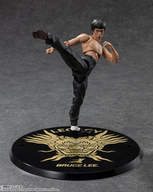 Figura Bandai S.H.Figuarts - Bruce Lee Legacy 50Th Ver. - Vista de perfil y caja