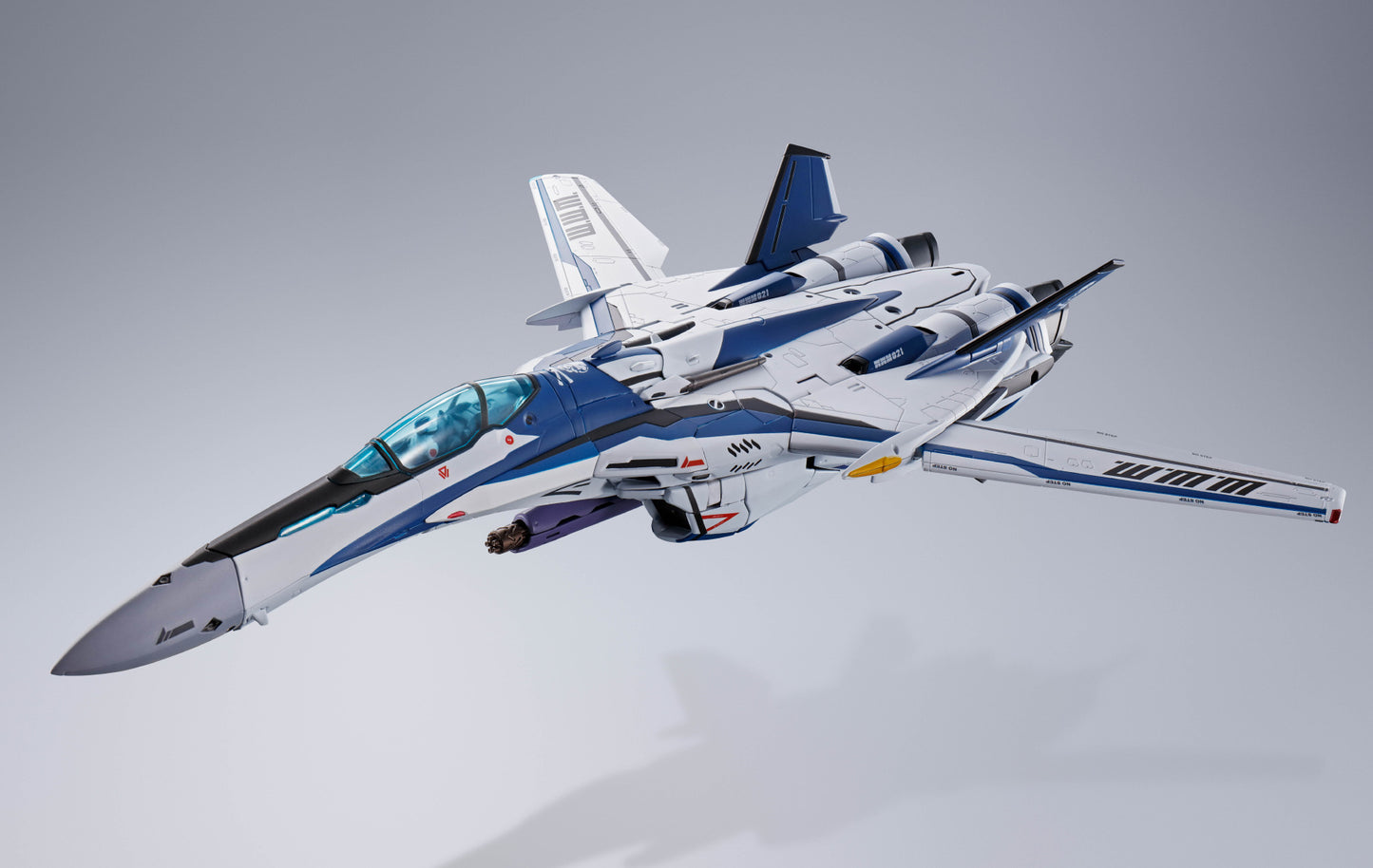 DX CHOGOKIN VF-25 Messiah Valkyrie Worldwide Anniv.