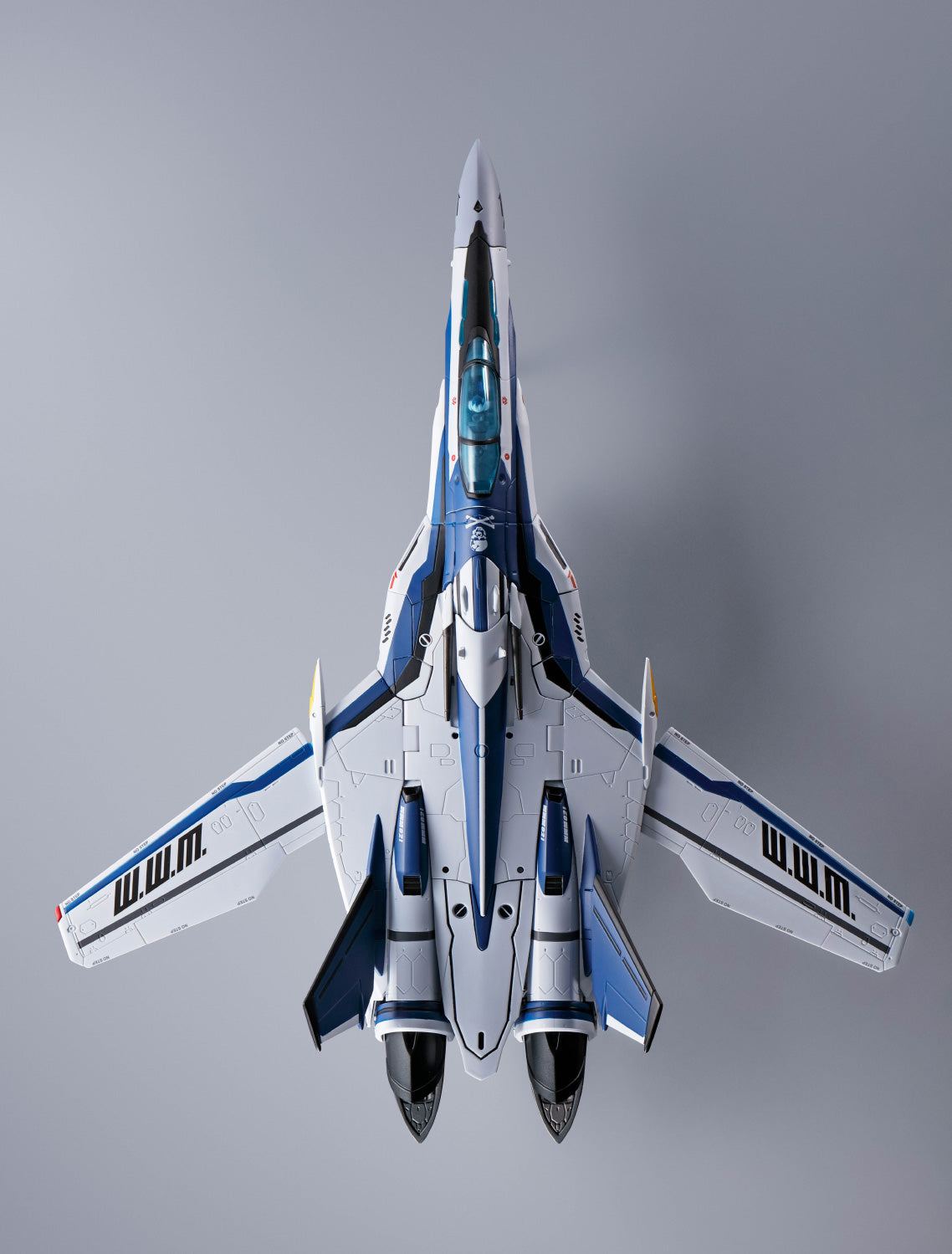 DX CHOGOKIN VF-25 Messiah Valkyrie Worldwide Anniv.