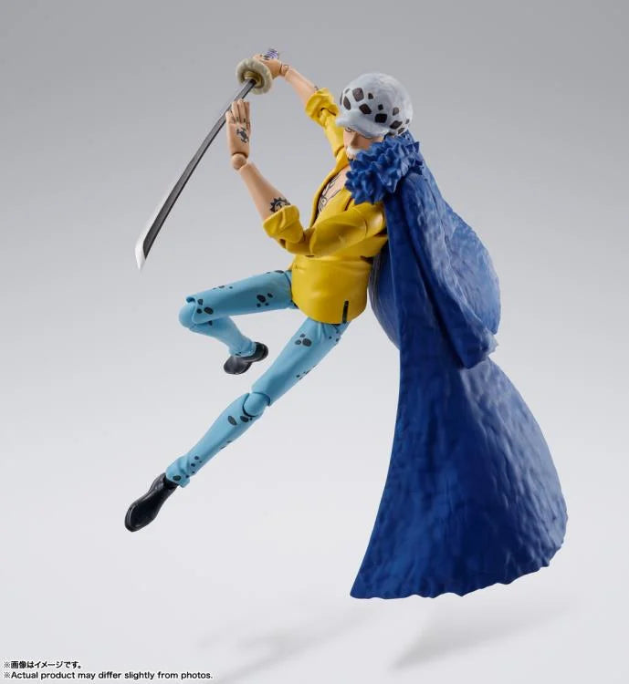 TRAFALGAR LAW ONE PIECE (THE RAID ON ONIGASHIMA) S.H. FIGUARTS