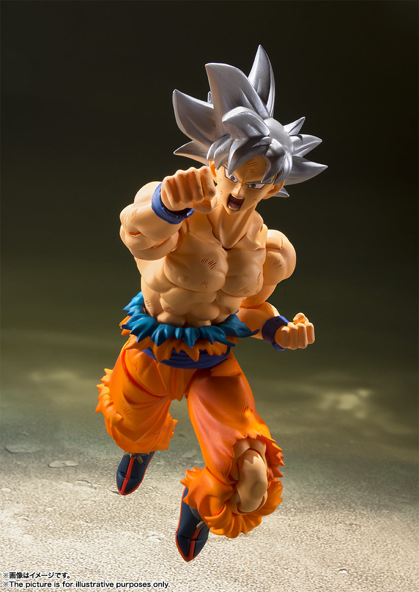GOKU ULTRAINSTINTO SH FIGUARTS