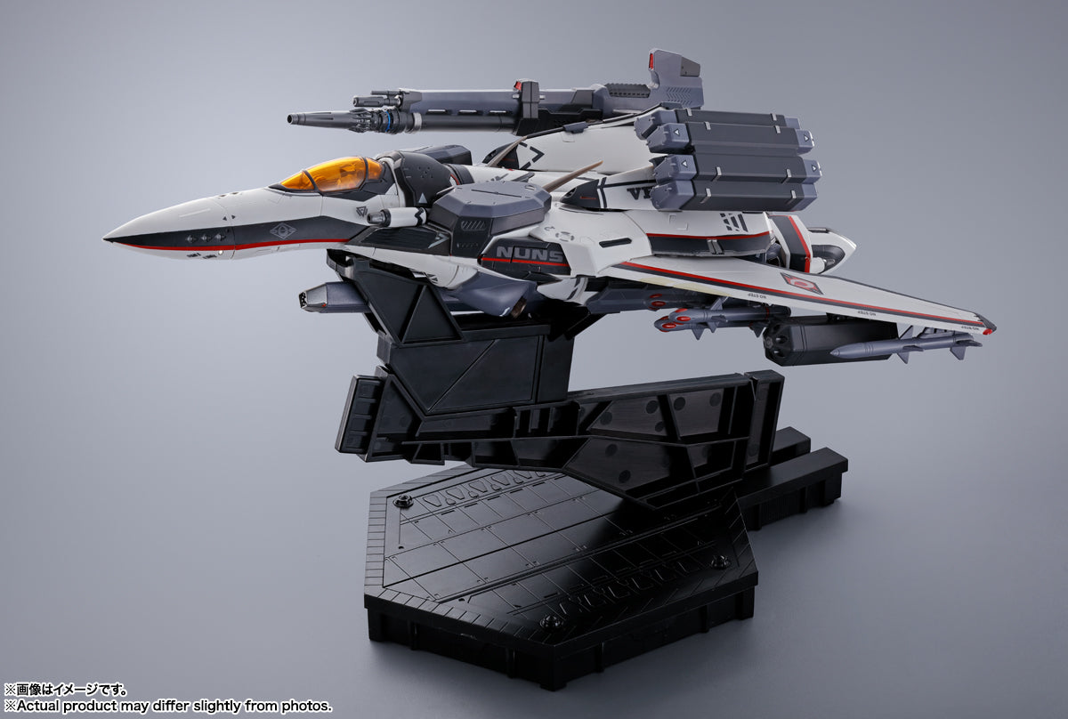 VF-171EX Armored Nightmare Plus EX (Saotome Alto's) Macross Frontier DX CHOGOKIN