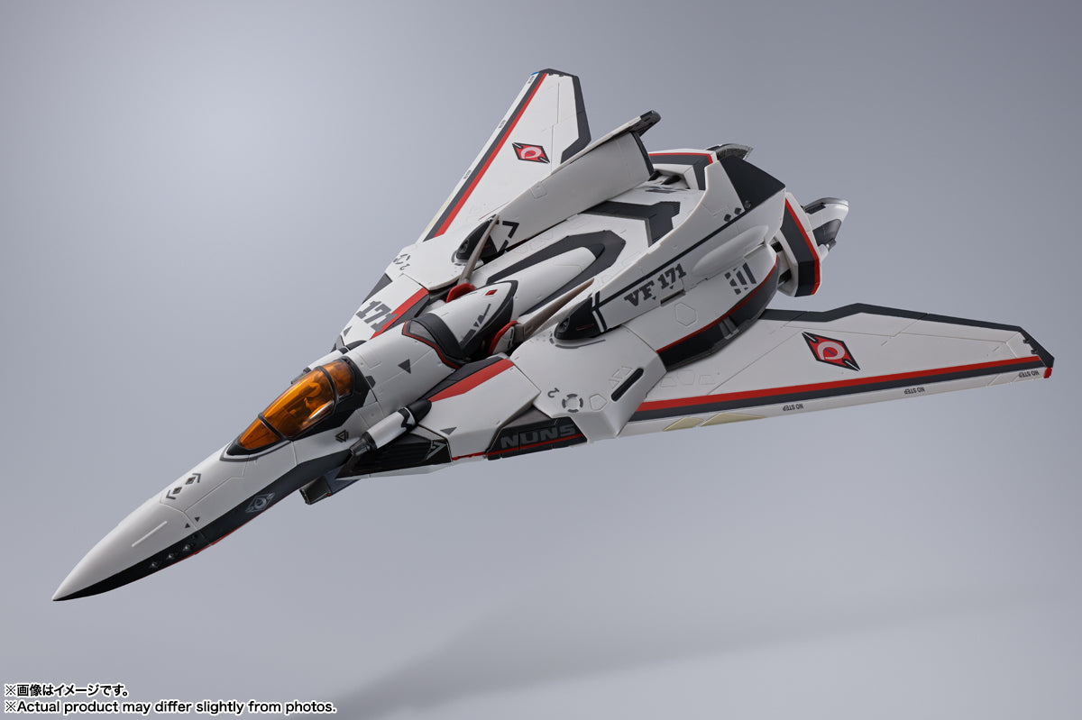 VF-171EX Armored Nightmare Plus EX (Saotome Alto's) Macross Frontier DX CHOGOKIN