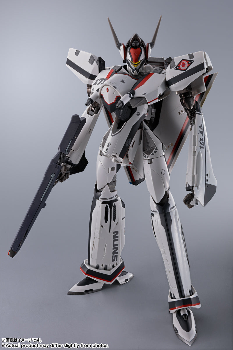 VF-171EX Armored Nightmare Plus EX (Saotome Alto's) Macross Frontier DX CHOGOKIN