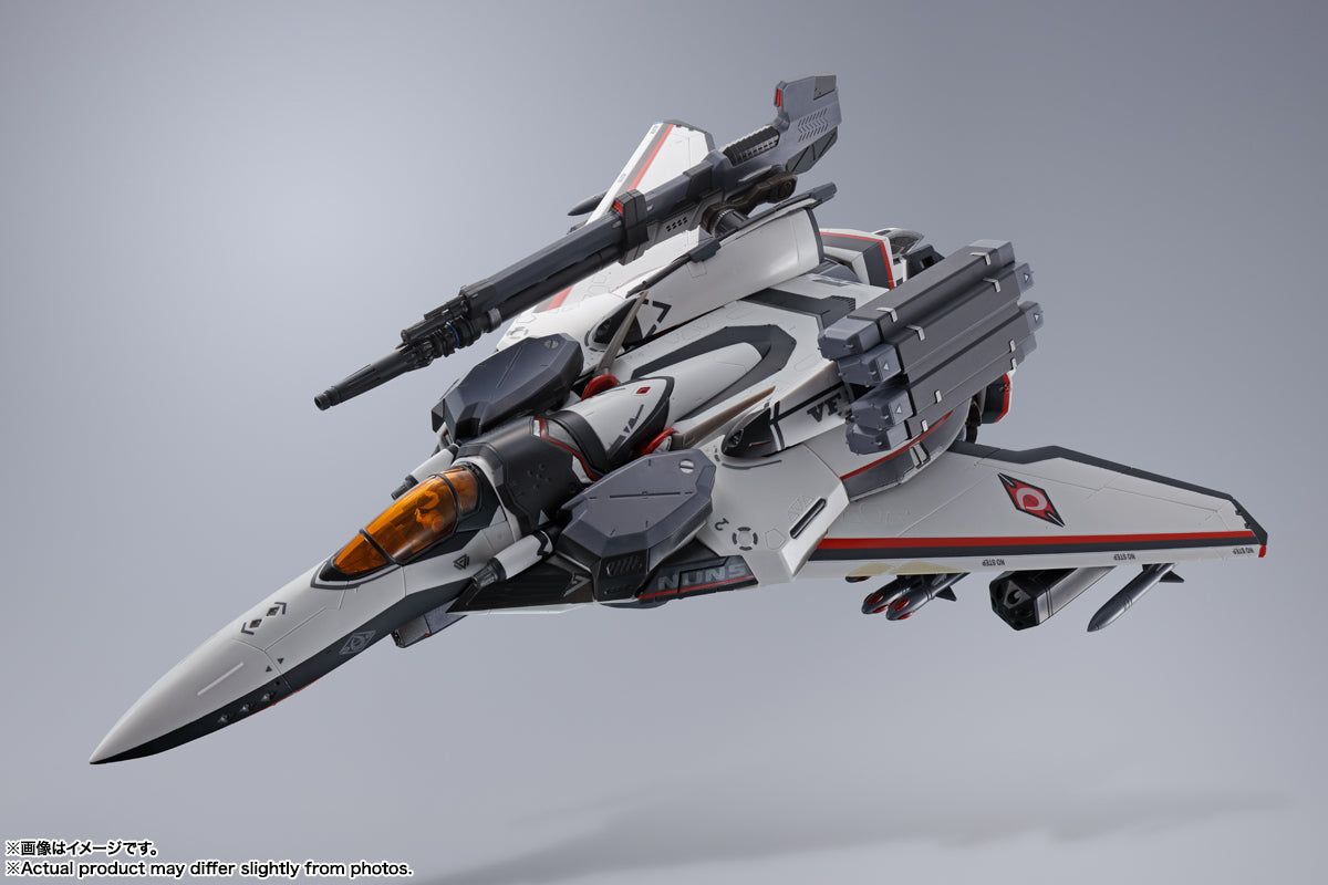 VF-171EX Armored Nightmare Plus EX (Saotome Alto's) Macross Frontier DX CHOGOKIN